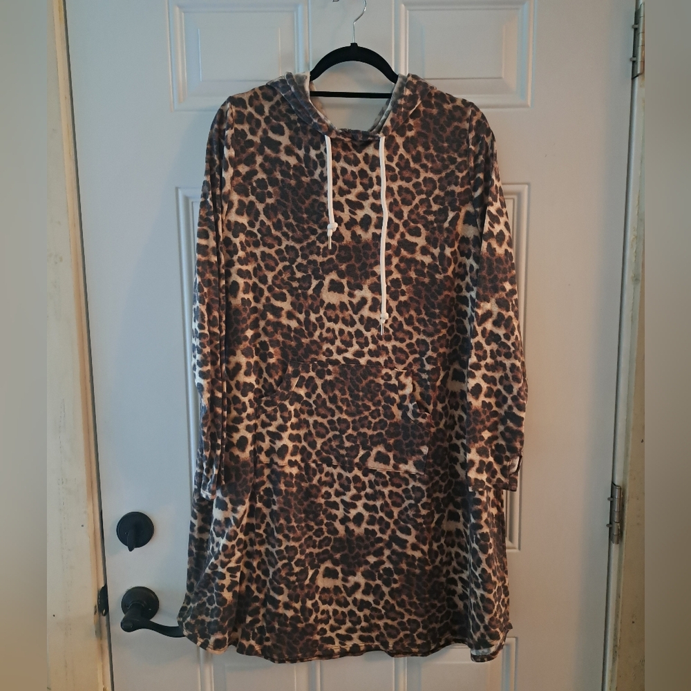 Leopard Print Hooded Dress